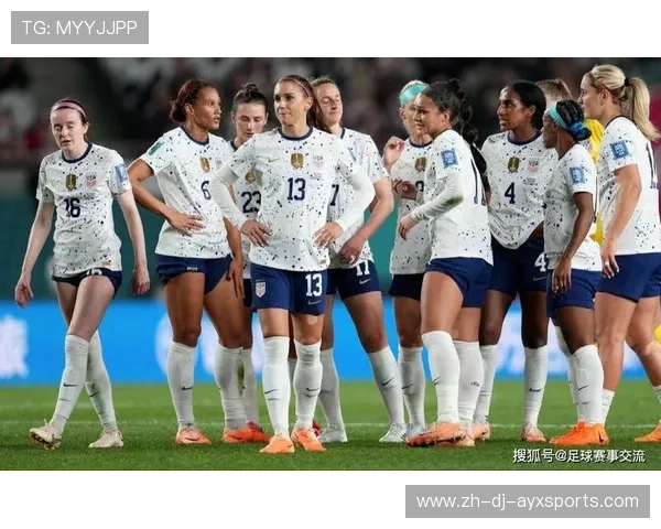 哥伦比亚女足在巴黎奥运会比赛中表现出色，赢得奖品，哥伦比亚男足首发