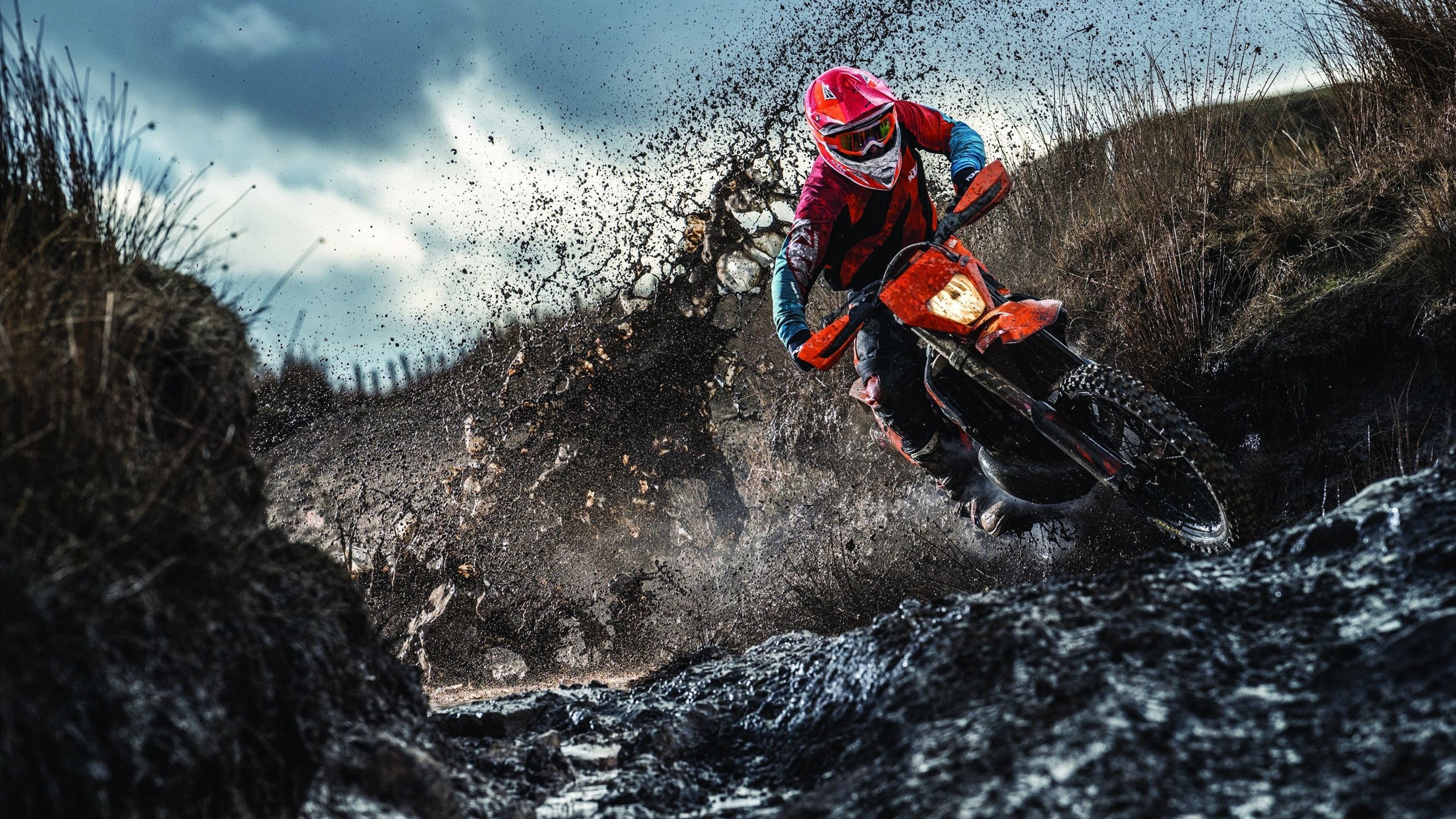 世界杯小组赛第4轮：西班牙1比1被北非球队逼平 控球派再遭质疑